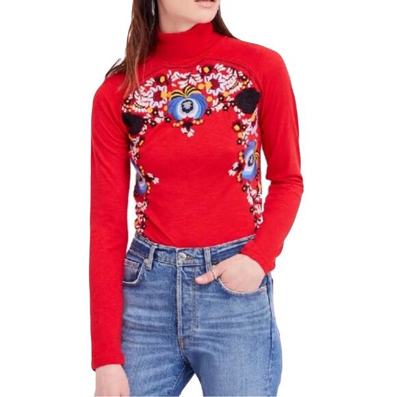 NWOT FREE PEOPLE Top Sweater L Disco Rose Floral Embroidery Red Long-Sleeve